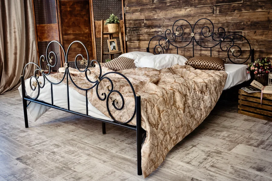 Beds & furniture