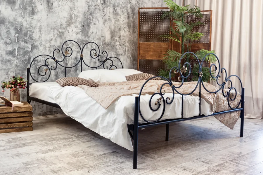Beds & furniture