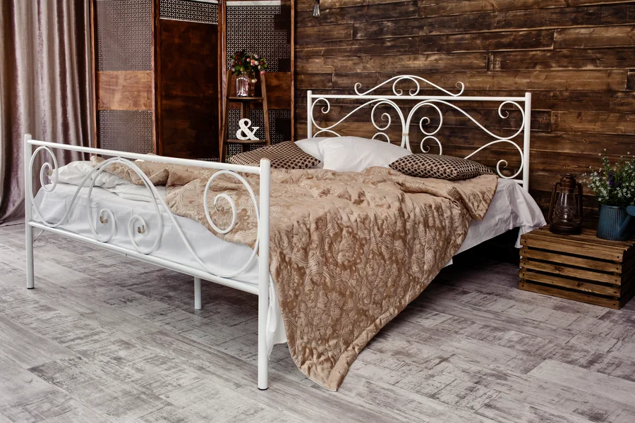 Beds & furniture