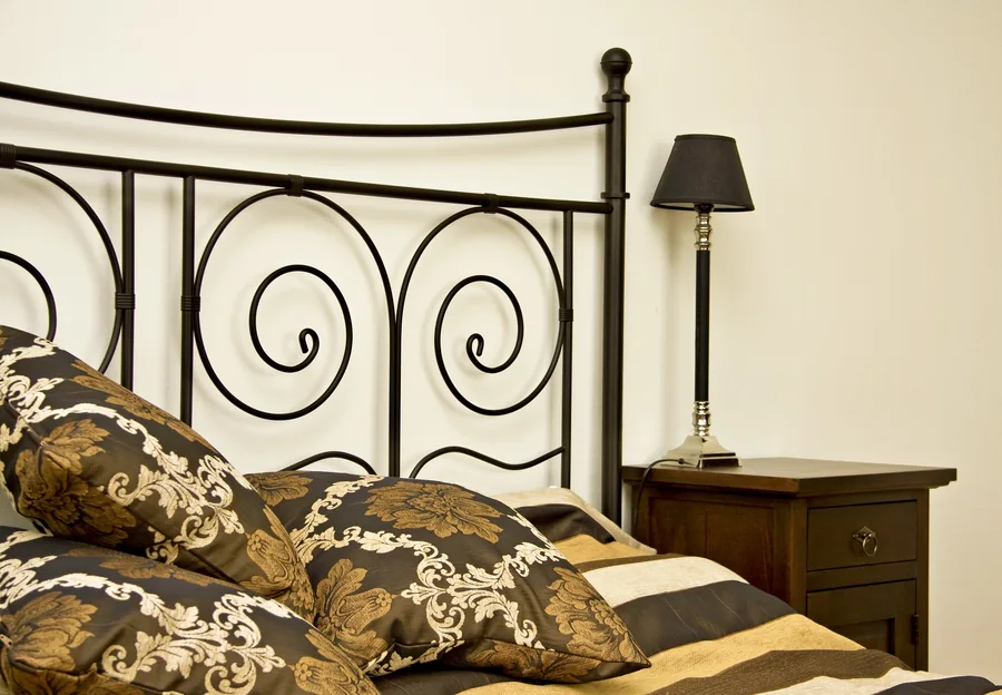Beds & furniture