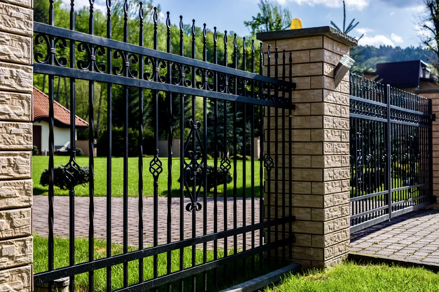 Gates & grills