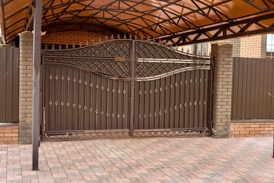 Gates & grills
