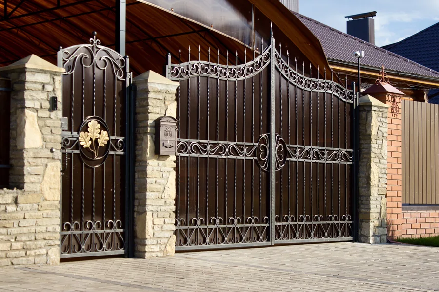 Gates & grills