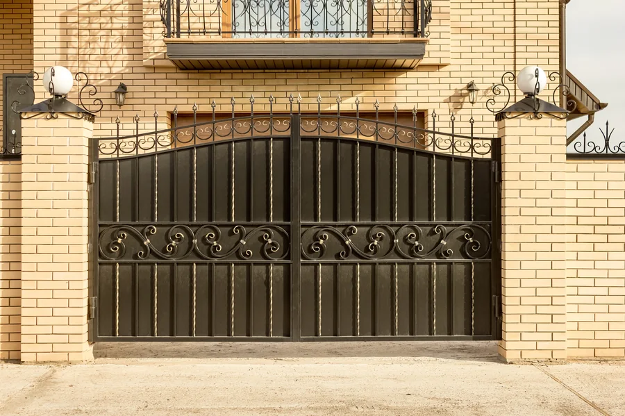 Gates & grills