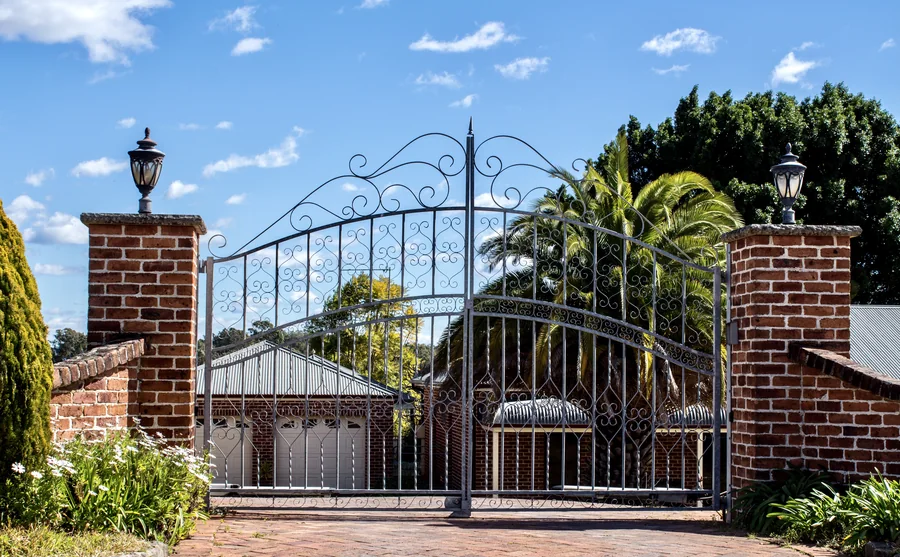 Gates & grills