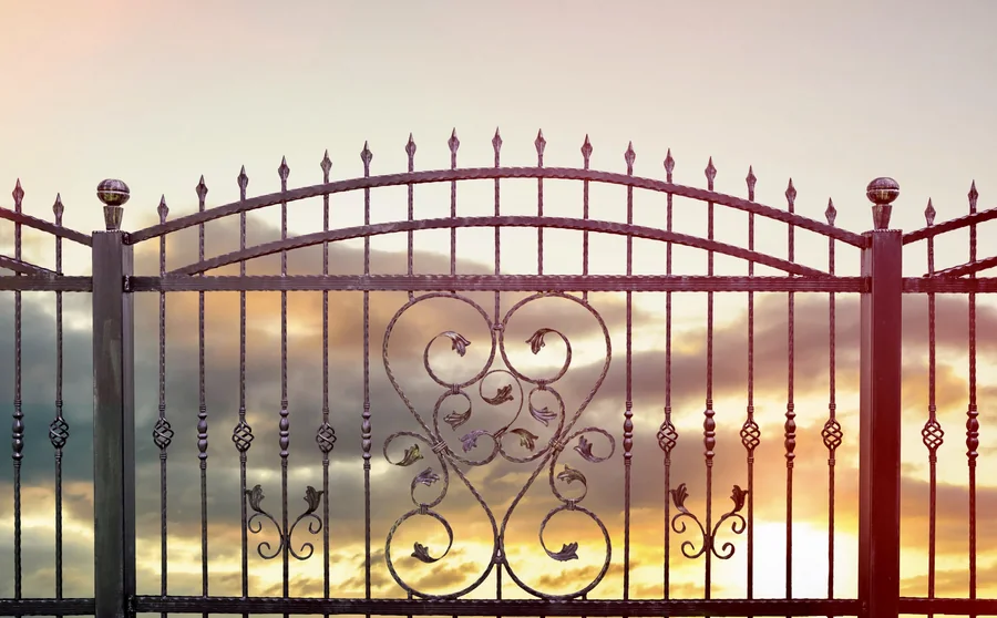 Gates & grills