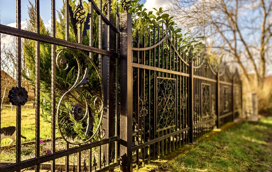 Gates & grills