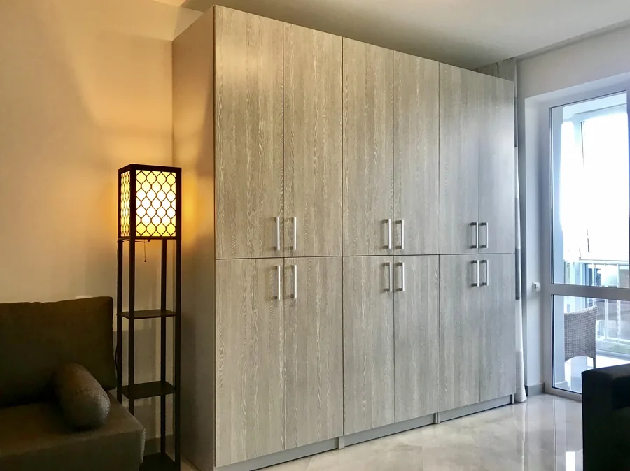 Wardrobes & sliding wardrobes