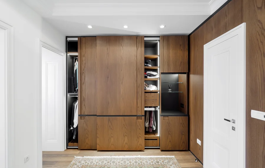 Wardrobes & sliding wardrobes