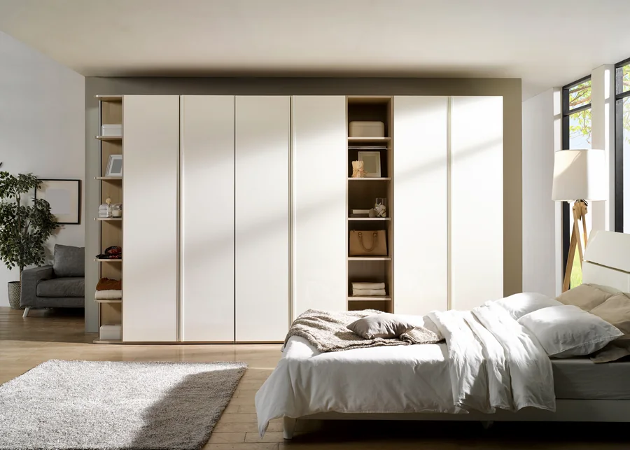 Wardrobes & sliding wardrobes